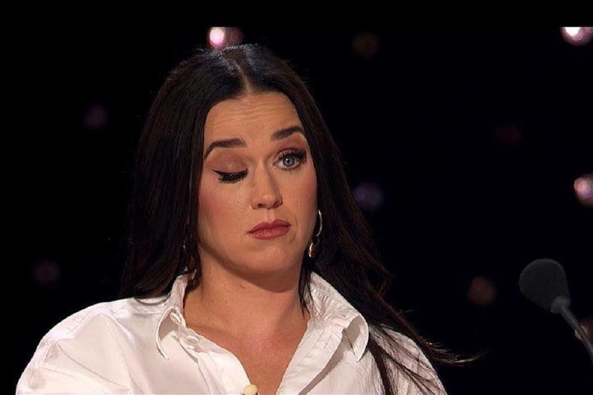 ¿Qué le pasa a Katy Perry en el ojo? La cantante pierde el control de su párpado en pleno concierto 4 Katy Perry 1