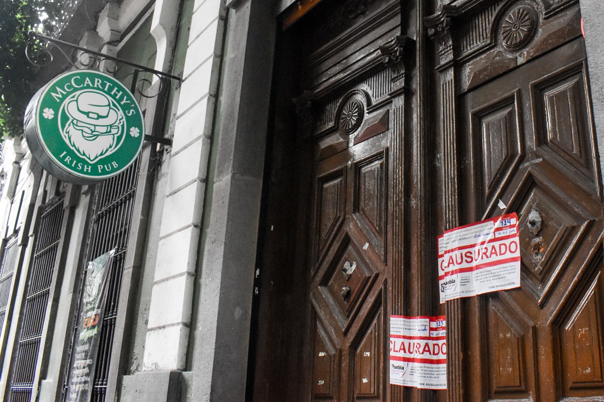 Por no contar con un programa de Protección Civil, clausuran McCarthy's del Centro Histórico de Puebla 5 McCarthys