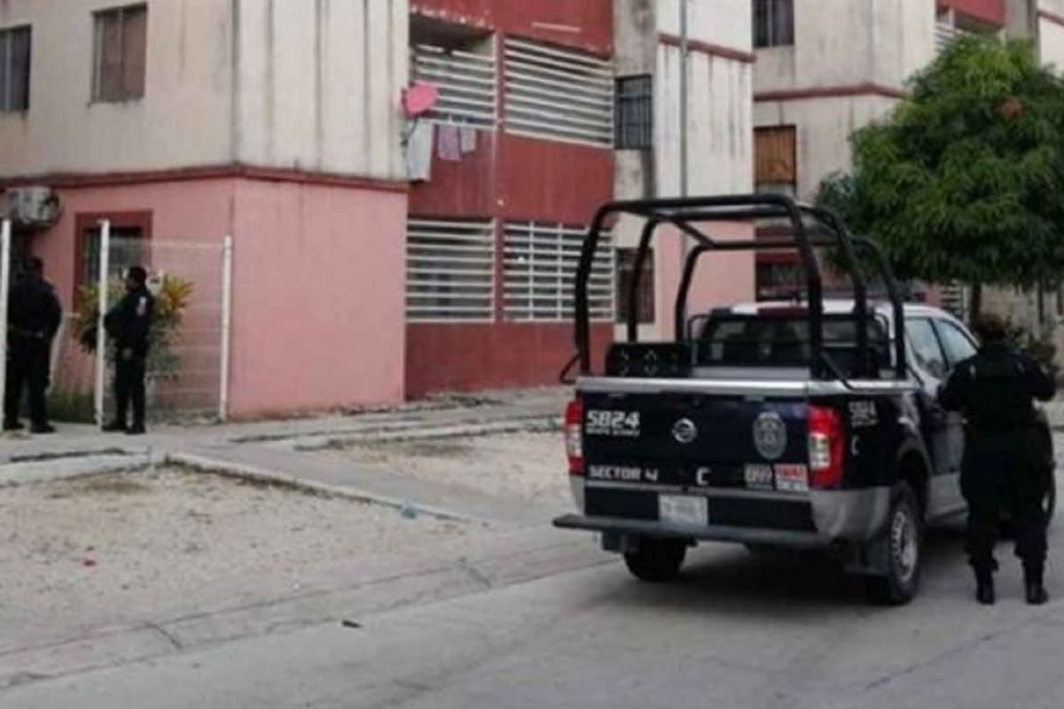 Niño de 5 años cae por una ventana de un segundo piso en Cancún 4 Nino cae desde ventana en Cancun 1