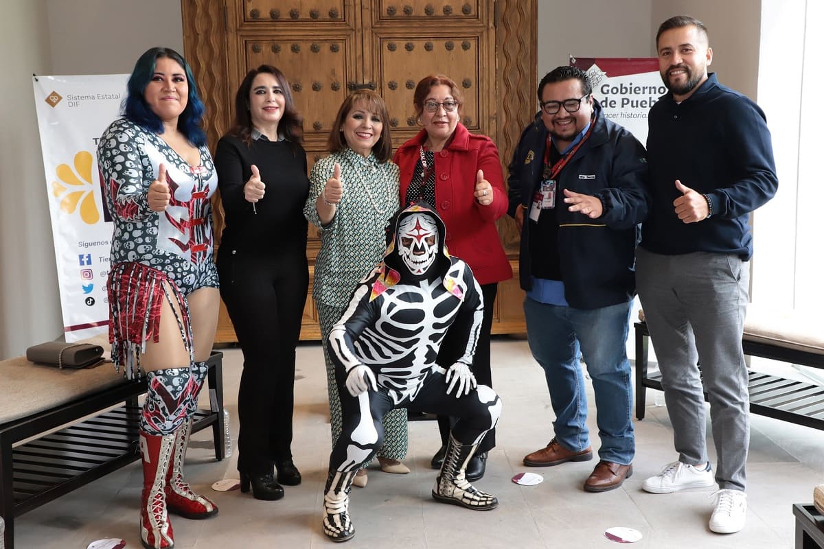 Invita Patronato del SEDIF a función “Lucha libre con causa, ayudemos a escuchar” 2 SEDIF lucha con causa ayudemos a escuchar 1