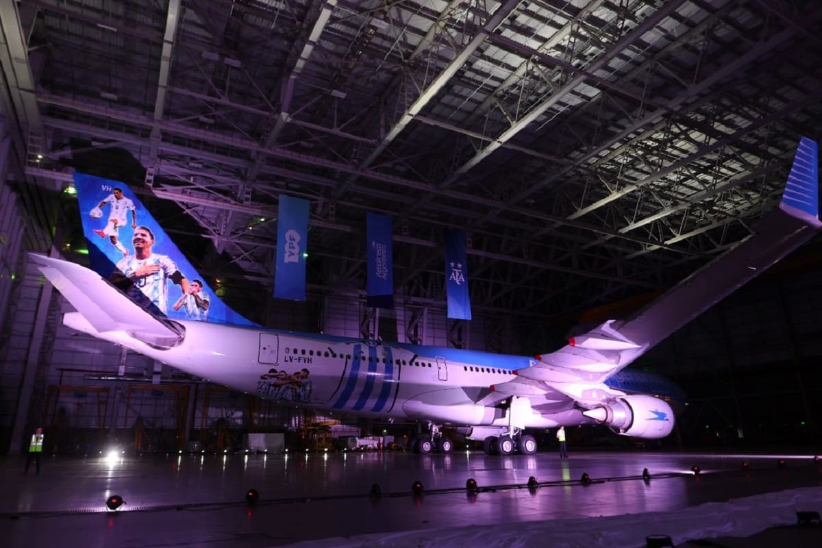 VIDEO: Argentina presenta el avión que los llevará a Qatar 2022 4 avion argentino 1