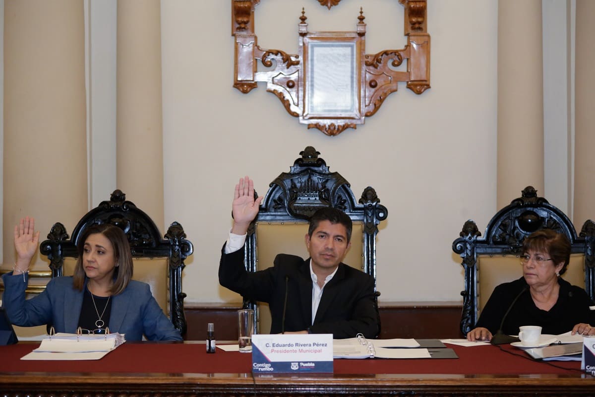 Cabildo de Puebla aprueba ajustes a la duración de concesiones de recolección de basura y paraderos 3 cabildo 2