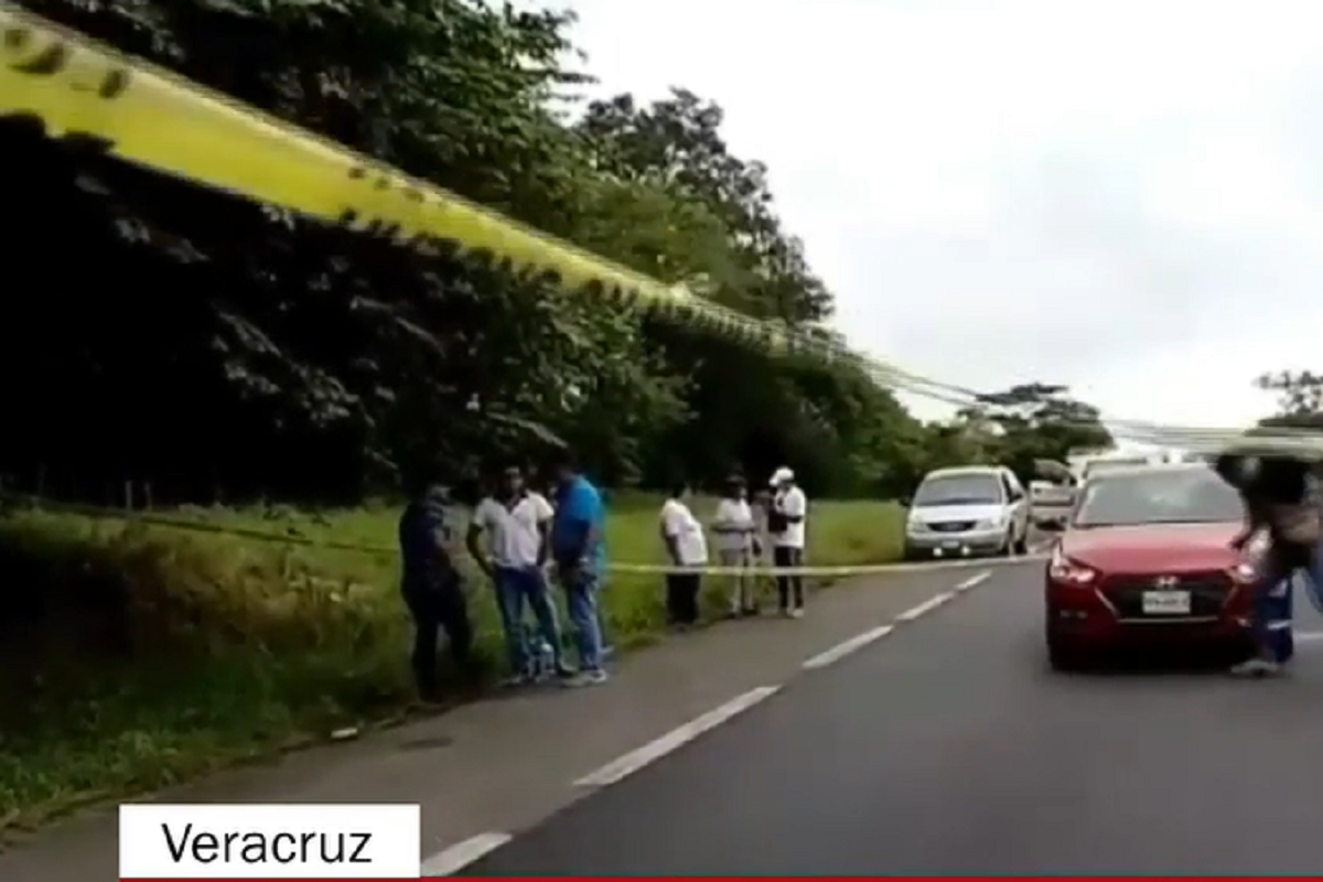 Ejecutan a balazos a maestra de Veracruz mientras conducía por la autopista La Tinaja 2 chile 1