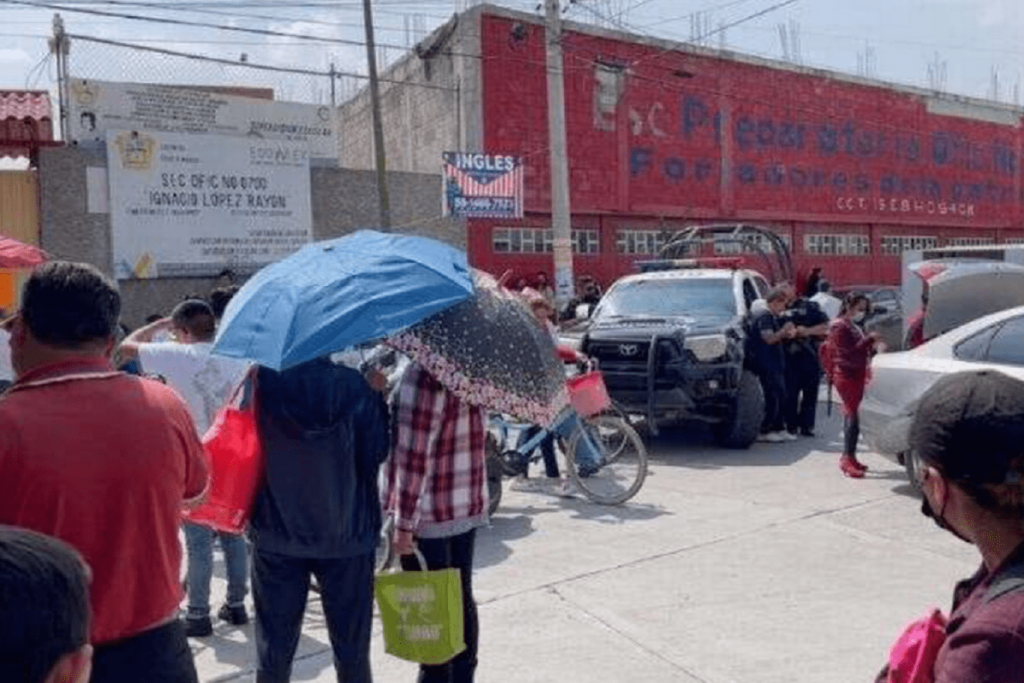 escuela secundaria Ignacio Lopez Rayon 1