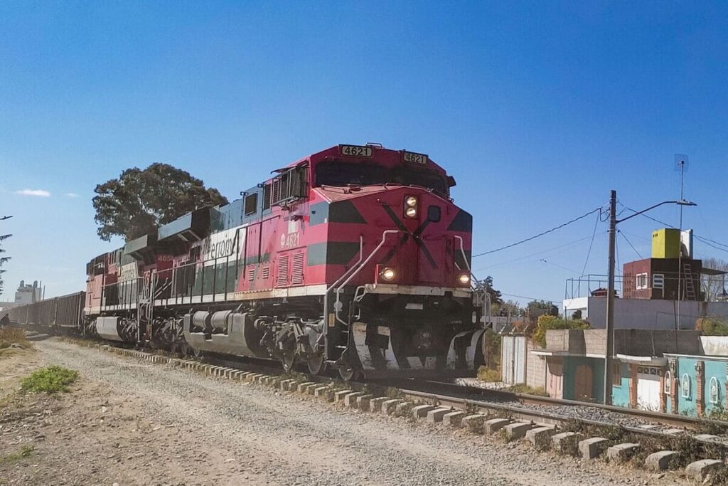 muere atropellado por el tren Puebla 1
