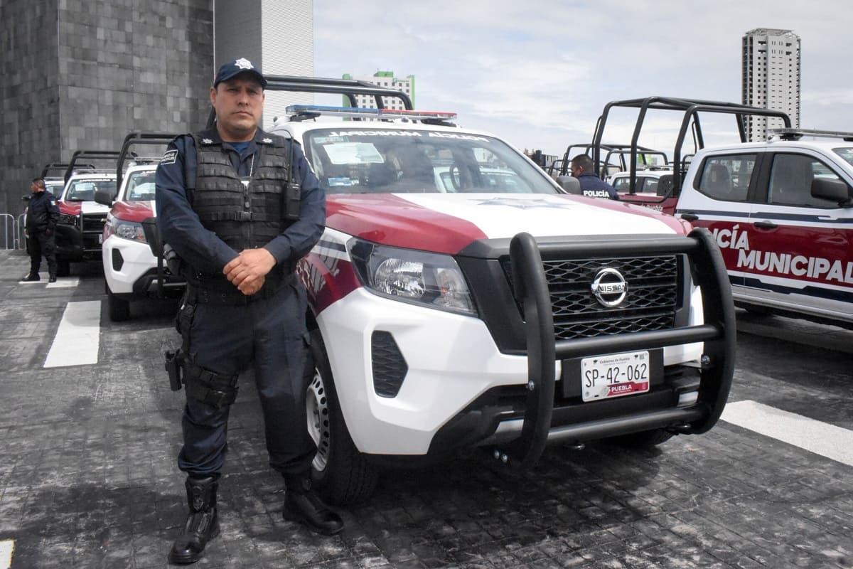 Había 15 municipios de Puebla que no tenían policías registrados 3 patrullas 4