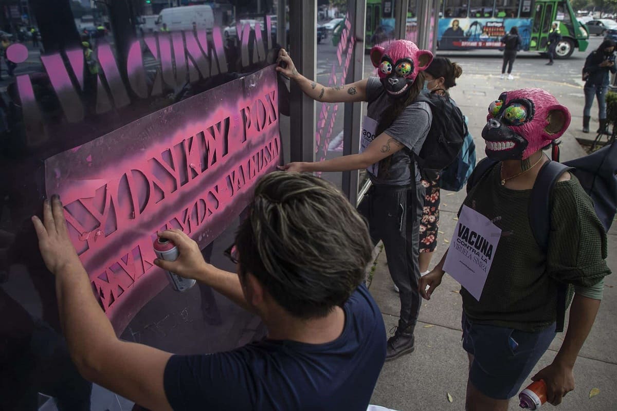 protesta para exigir vacunas viruela del mono 1 1