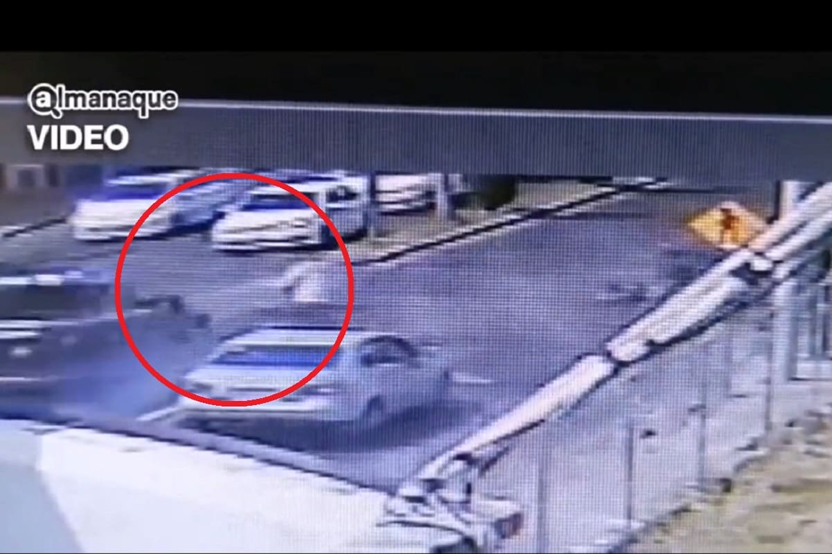 VIDEO: Policías de Cholula se pasan un alto y atropellan a mujer en bicicleta 2 video policias atropellan