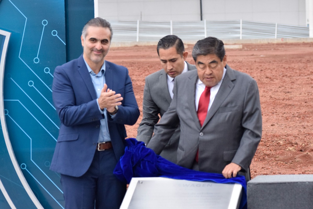 Colocan primera piedra de nave de pintura de VW en Puebla con una inversión de 763 mdd 5 vw nave de pintura 2