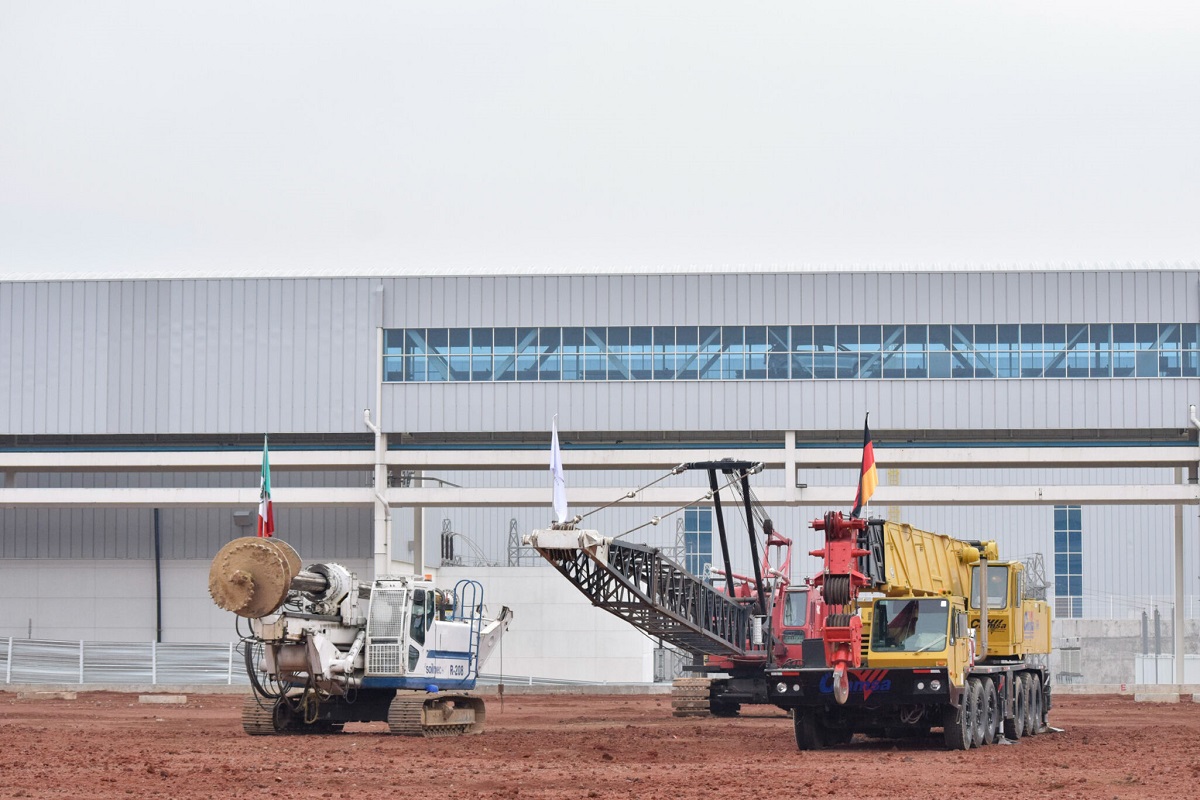 Colocan primera piedra de nave de pintura de VW en Puebla con una inversión de 763 mdd 6 vw nave de pintura