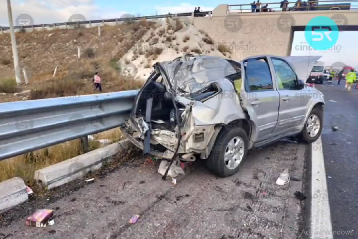 IMÁGENES FUERTES: Choque entre camioneta y tráiler deja cuatro muertos en la Puebla-Orizaba 2 PUEBLA ORIZABA