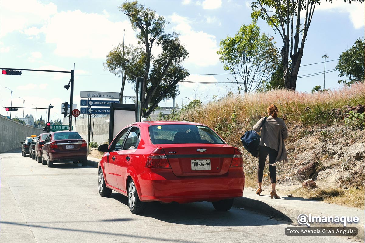 Taxis piratas en Puebla 7