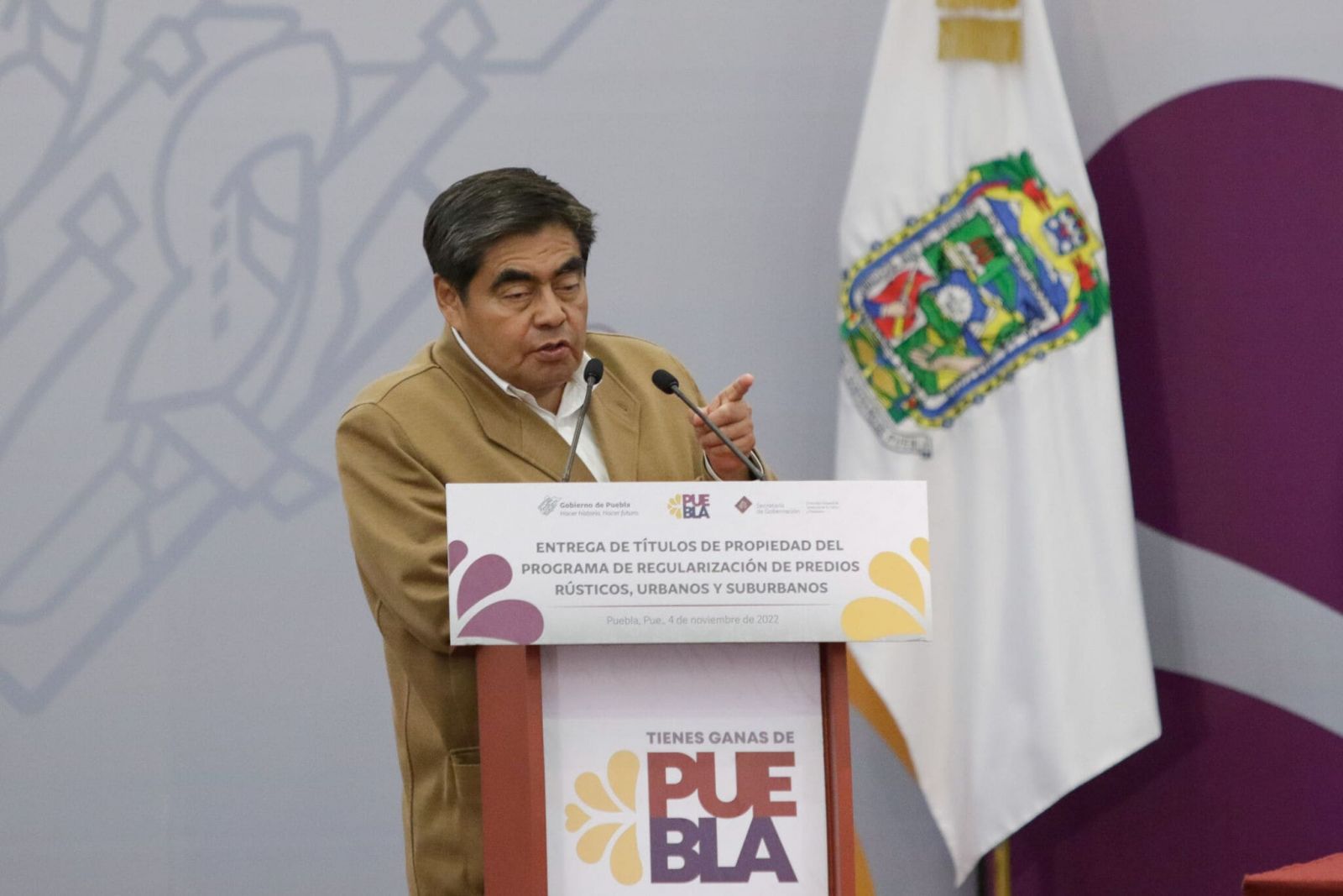 Pide Barbosa investigar a funcionarios que contrataron en Chignahuapan a policía con orden de aprehensión 2 barbosa investiguen funcionarios chignahuapan 1