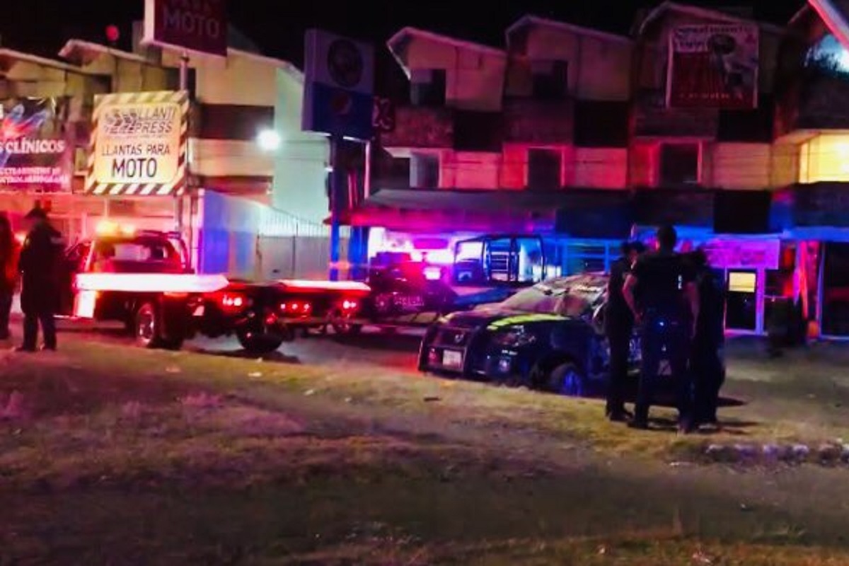 Durante persecución, policía municipal detiene a tres personas en la zona de la China Poblana 2 china poblana