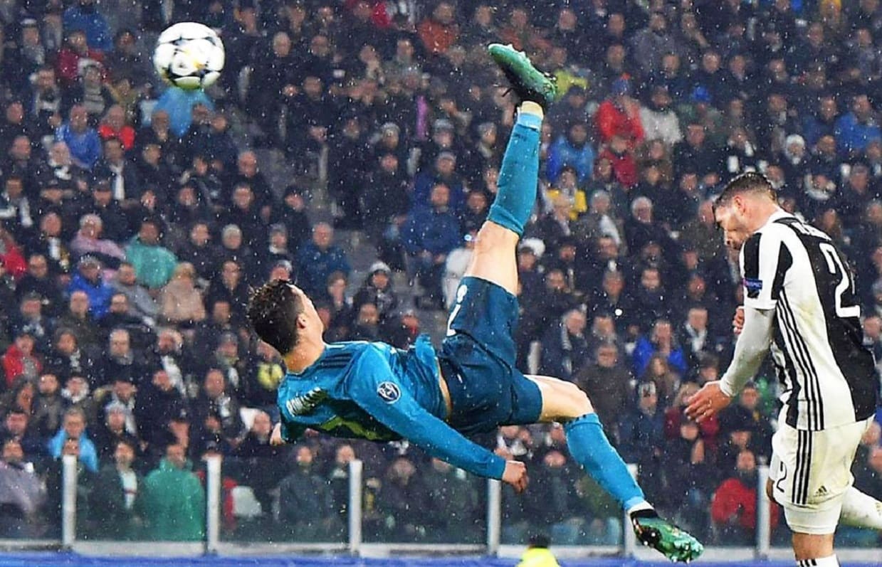 VIDEO: Comparan gol legendario de Cristiano Ronaldo con uno de "El Chanfle" 4 cristiano ronaldo el chanfle