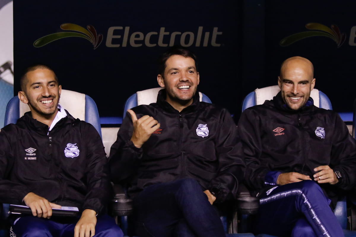 ¿Quién es Eduardo Arce el nuevo técnico del Puebla y su relación con Larcamón? 3 larca y lalo 1