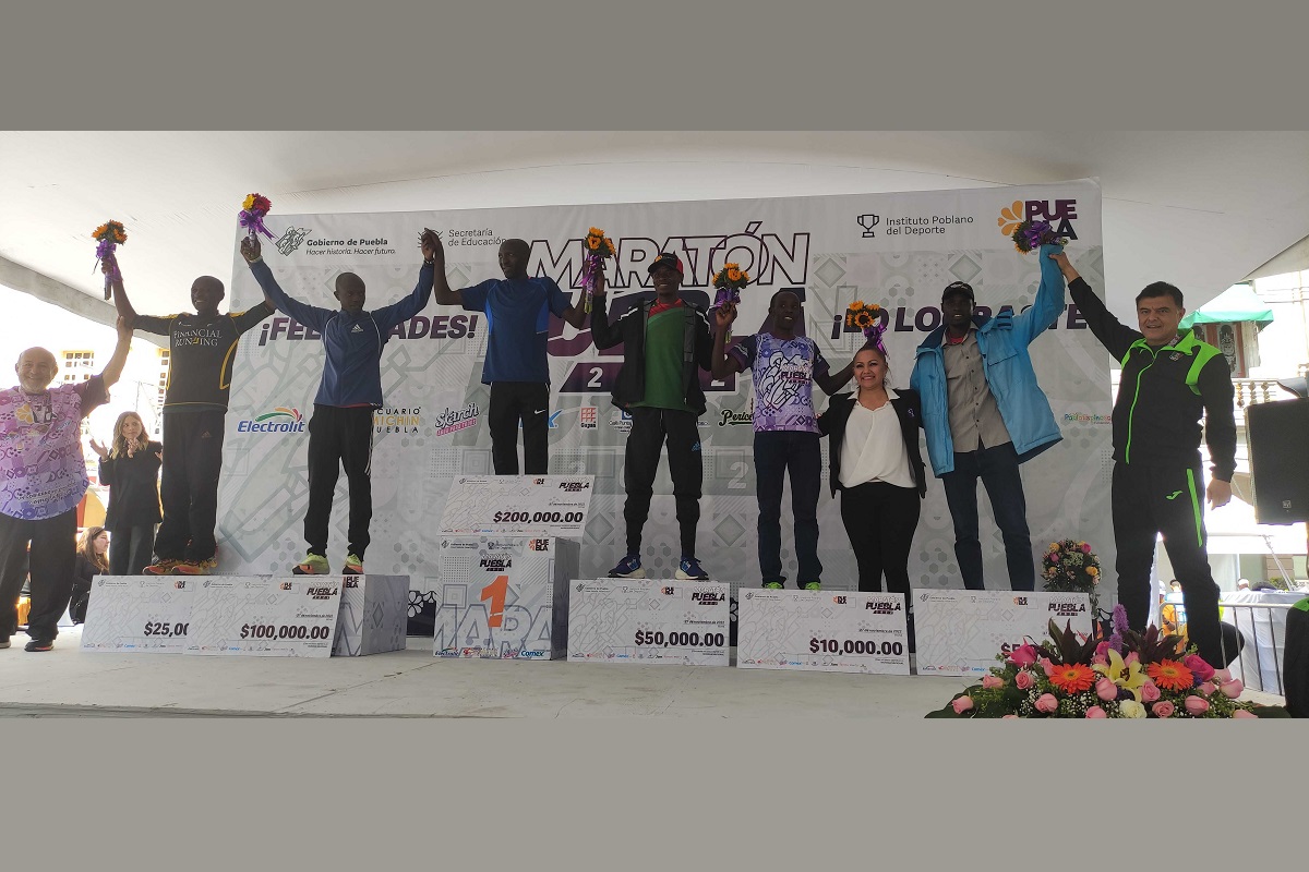 Kenianos ganan primer lugar del Maratón Puebla 2022 6 maraton pueblaa