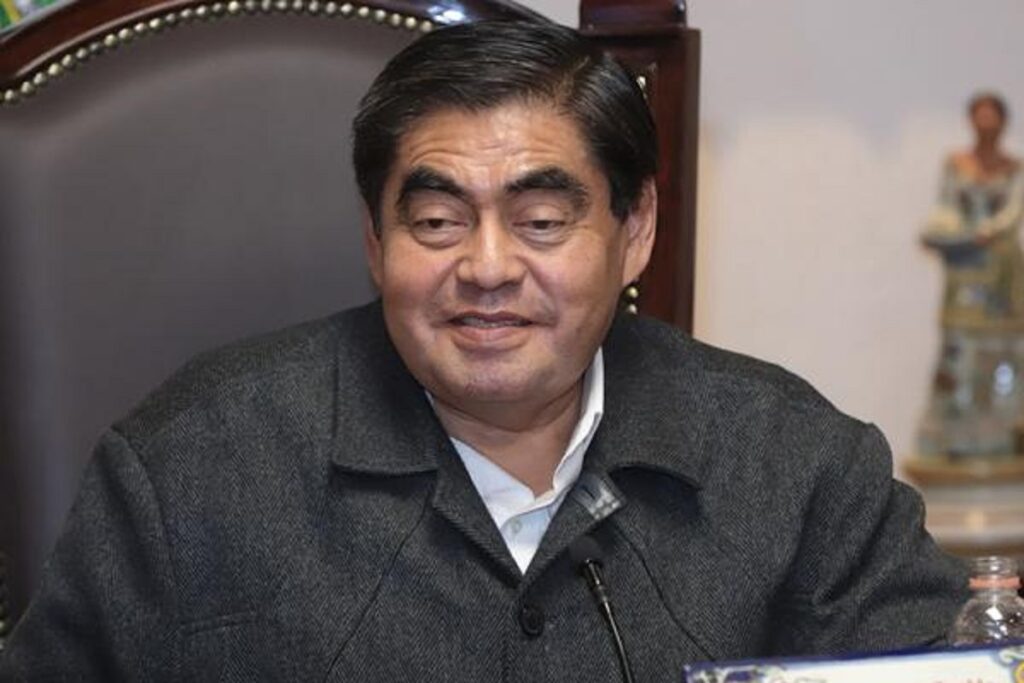 miguel barbosa huerta