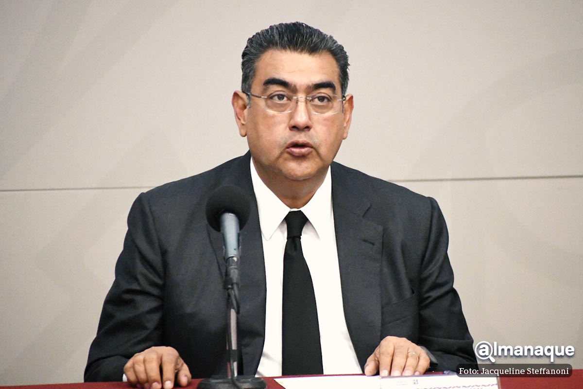 Sergio Salomón Céspedes ya tuvo acercamientos con Adán Augusto: “Puebla está con AMLO” 2 Gobernador Sergio Salomon Miguel Huerta y gabinete 7