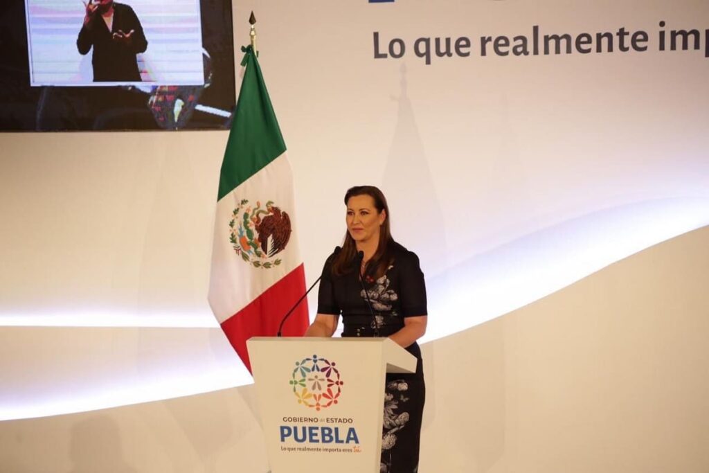 Martha Erika Alonso gobernadora de Puebla 1