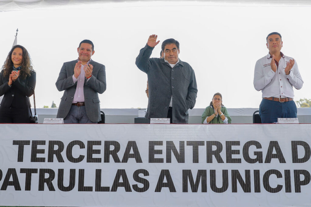 entrega de patrullas 1