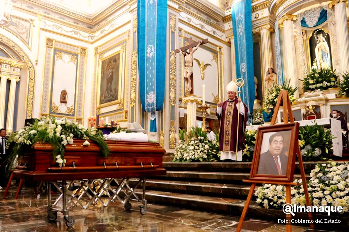 Familiares, amigos y colaboradores de Barbosa, agradecen a Puebla muestras de cariño 3 fotos misa gobernador Miguel Barbosa Puebla 1
