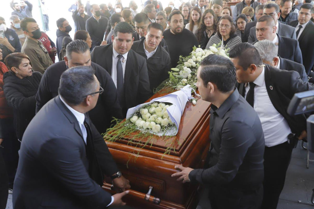 Sepelio de Miguel Barbosa