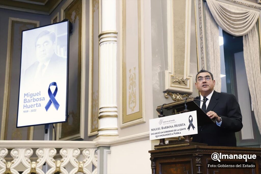 homenaje cuerpo presente gobernador Miguel Barbosa Congreso de Puebla 4