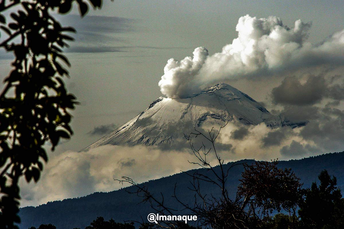 Explosión del volcán Popocatépetl despierta a poblanos en la madrugada 3 volcan Popocatepetl explosion moderada puebla