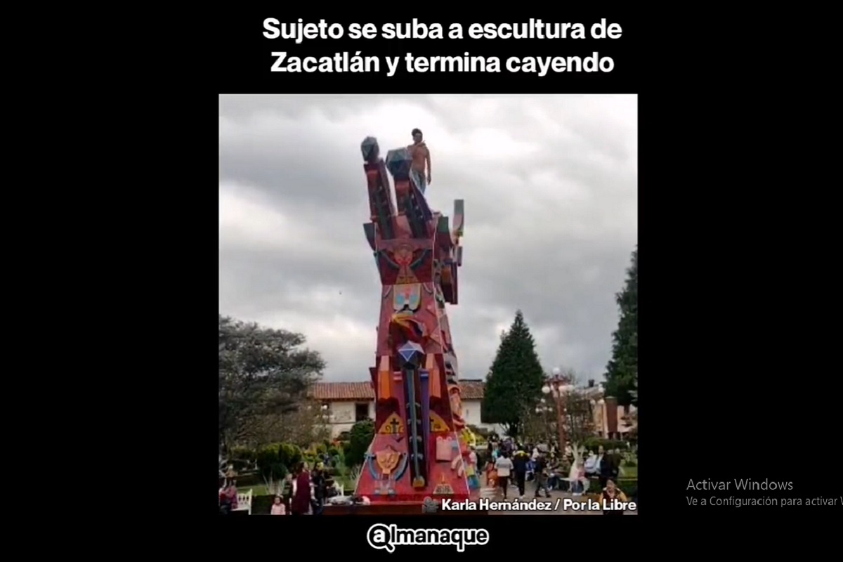 VIDEO: Joven se sube a escultura en Zacatlán y se cae 2 zacatlan