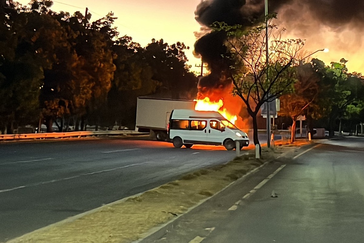 ¿Otro Culiacanazo? Se registran bloqueos y enfrentamientos en Sinaloa; suspenden clases 2 Culiacan