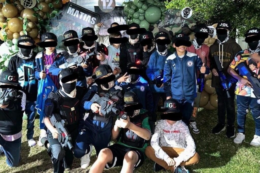 Picsart 23 01 07 18 01 15 606