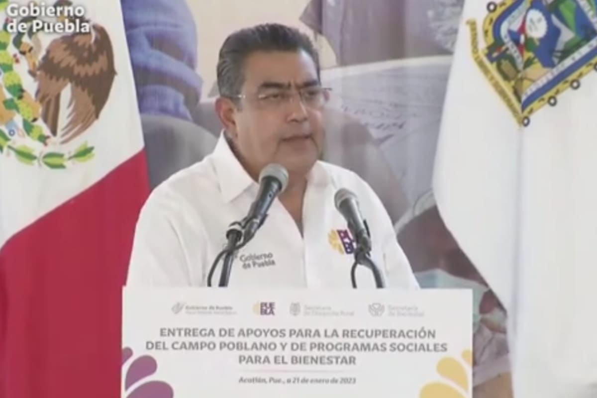 Sergio Salomón anuncian oficina de Relaciones Exteriores en Acatlán 2 Picsart 23 01 21 15 33 28 047