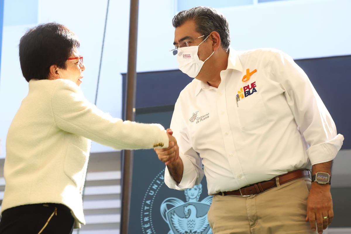 En Puebla, gobierno estatal invierte para garantizar desarrollo académico de jóvenes: Céspedes Peregrina 3 Gobierno de Puebla invierte en desarrollo académico