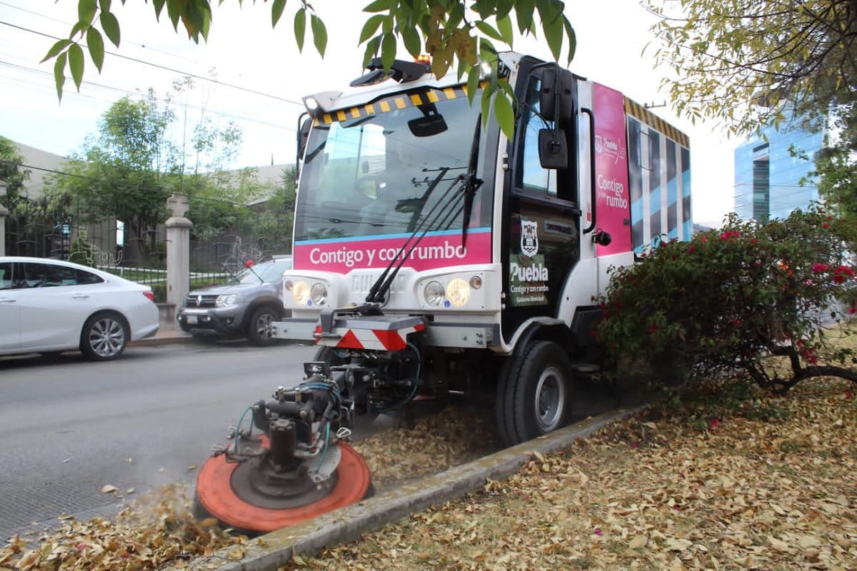 El sistema de Limpieza Urbana Integral que incorporó el Ayuntamiento de Puebla este 2022 ayuda a tener una Ciudad de 10 2 WhatsApp Image 2023 01 02 at 10.38.27 AM 1