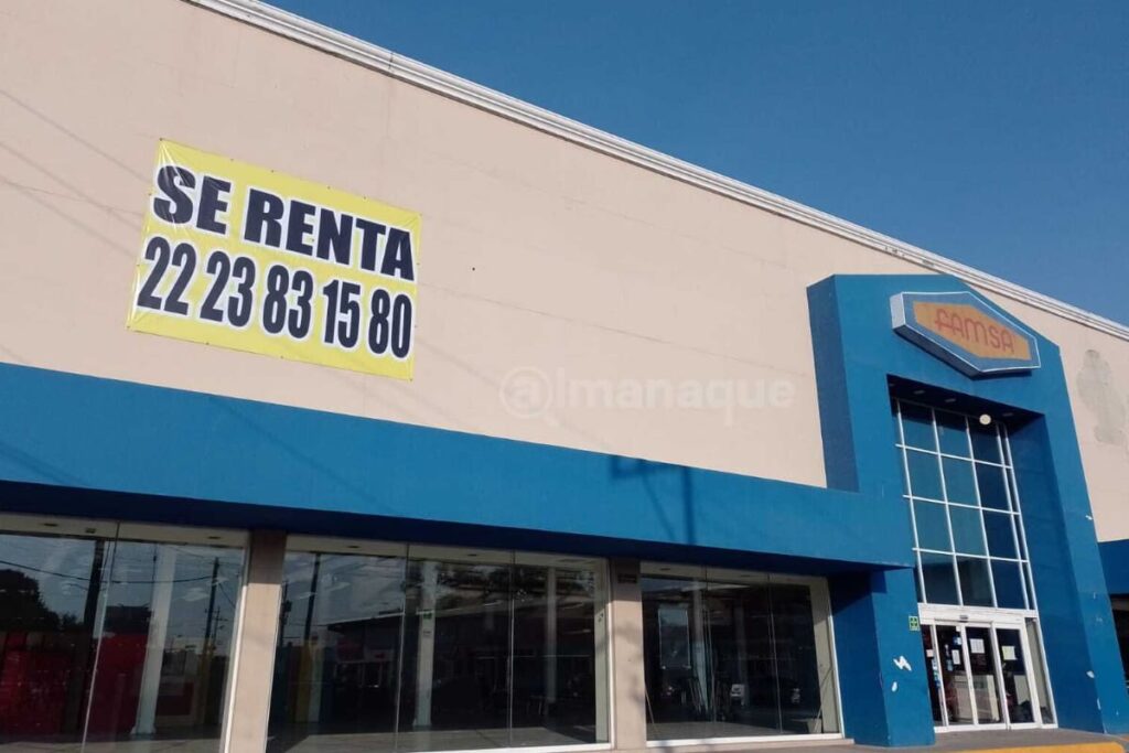 Cierran Famsa mayorazgo en Puebla