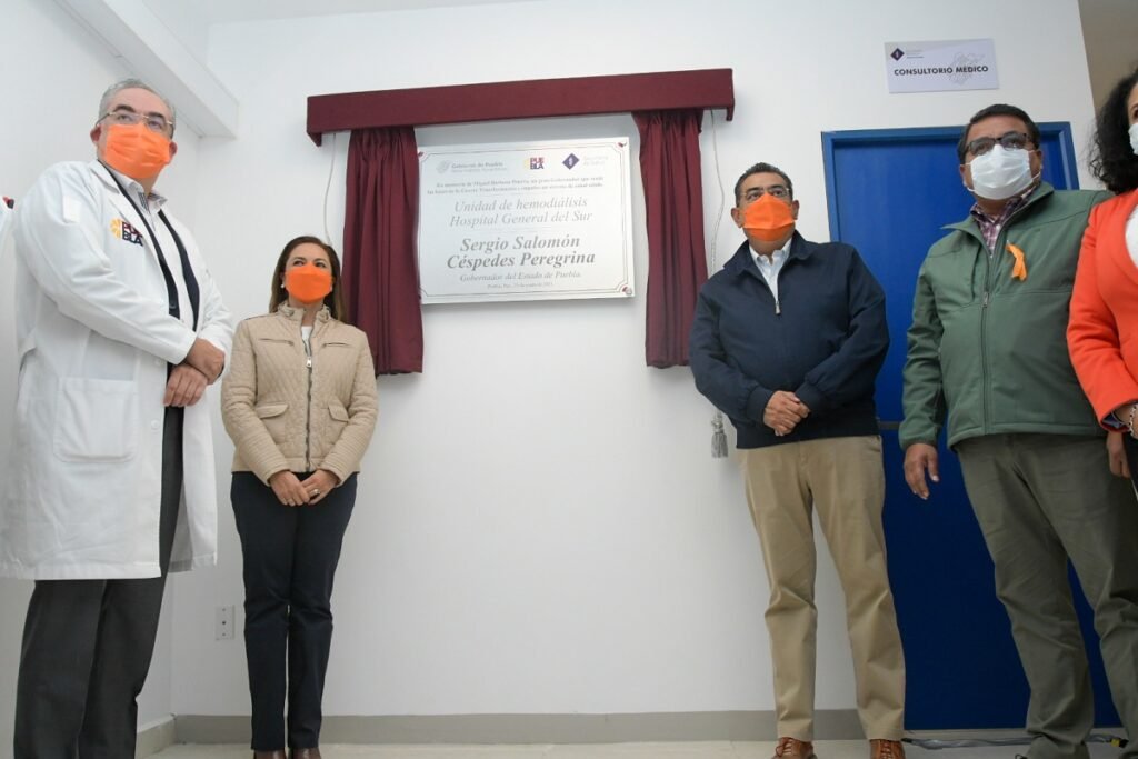 inauguran unidad de hemodialisis