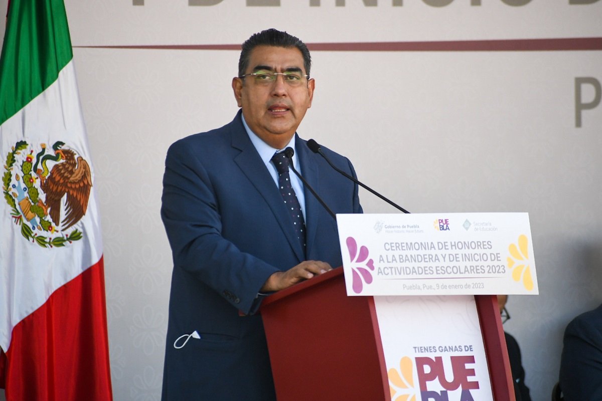 Sergio Salomón pide a alcaldes vigilar entrega de programas sociales en Puebla 1 sergio salomon 1 2