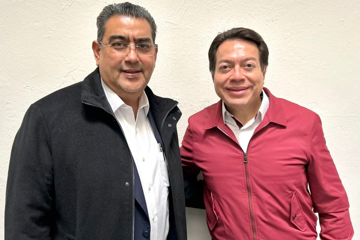 Sergio Salomón se reunió con Mario Delgado en Puebla