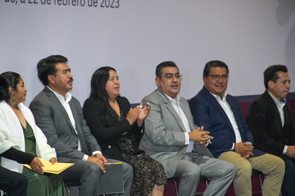 ana laura altamirano