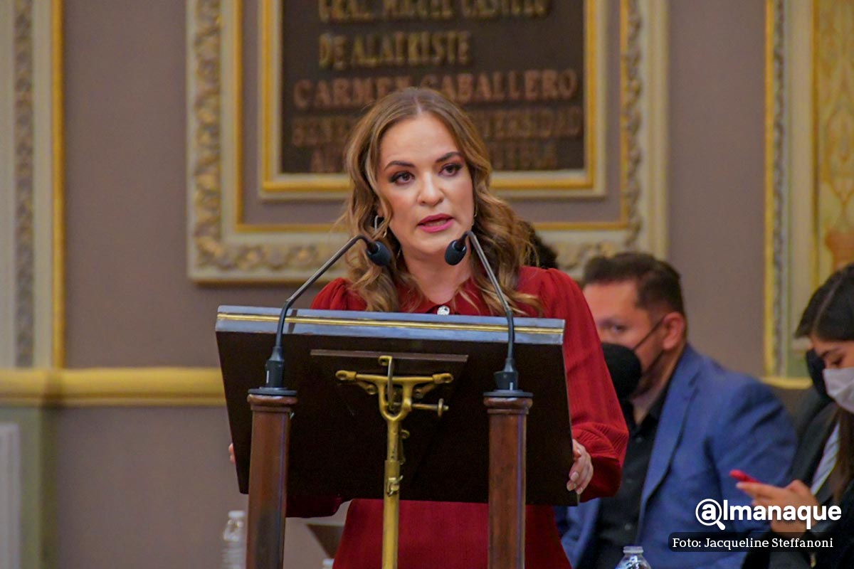 Funcionarios de Puebla crearon el "Cártel del Transporte" para extorsionar a los chóferes con ayuda de policías 6 Elsa Bracamonte Secretaria de Transporte 2