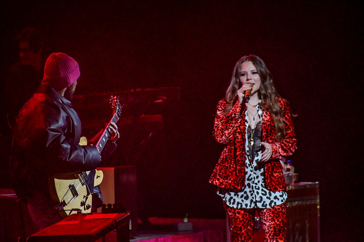FOTOS: Jesse & Joy llevan a sus fans de Puebla "al espacio sideral" durante su concierto 3 Jesse Joy 2