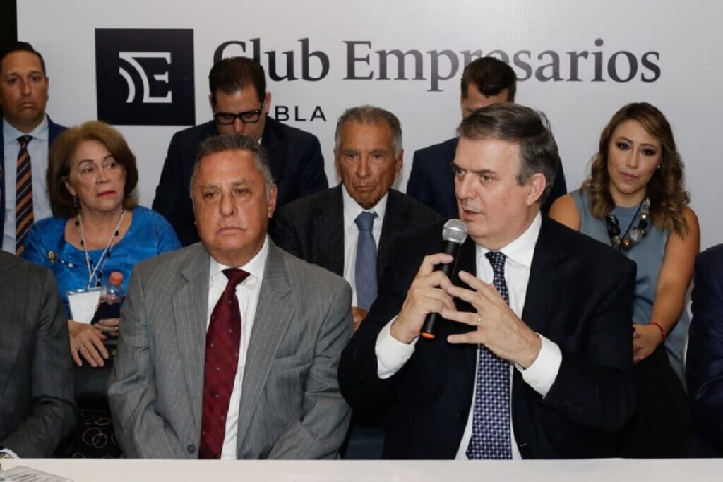 MARCELO EBRARD TESLA PUEBLA