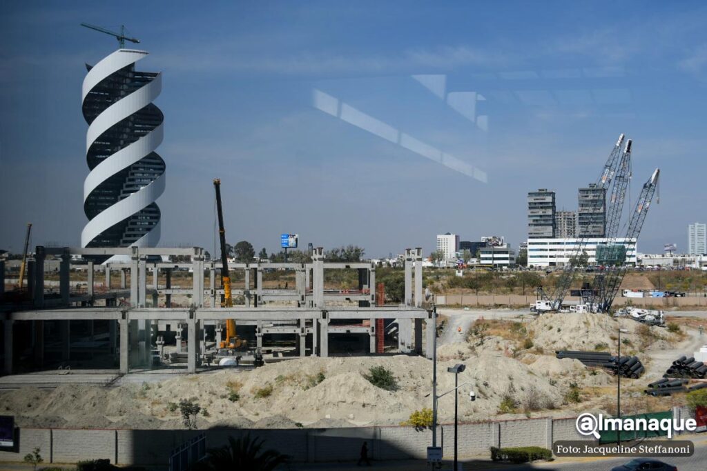 Plaza Downton construccion Puebla 7