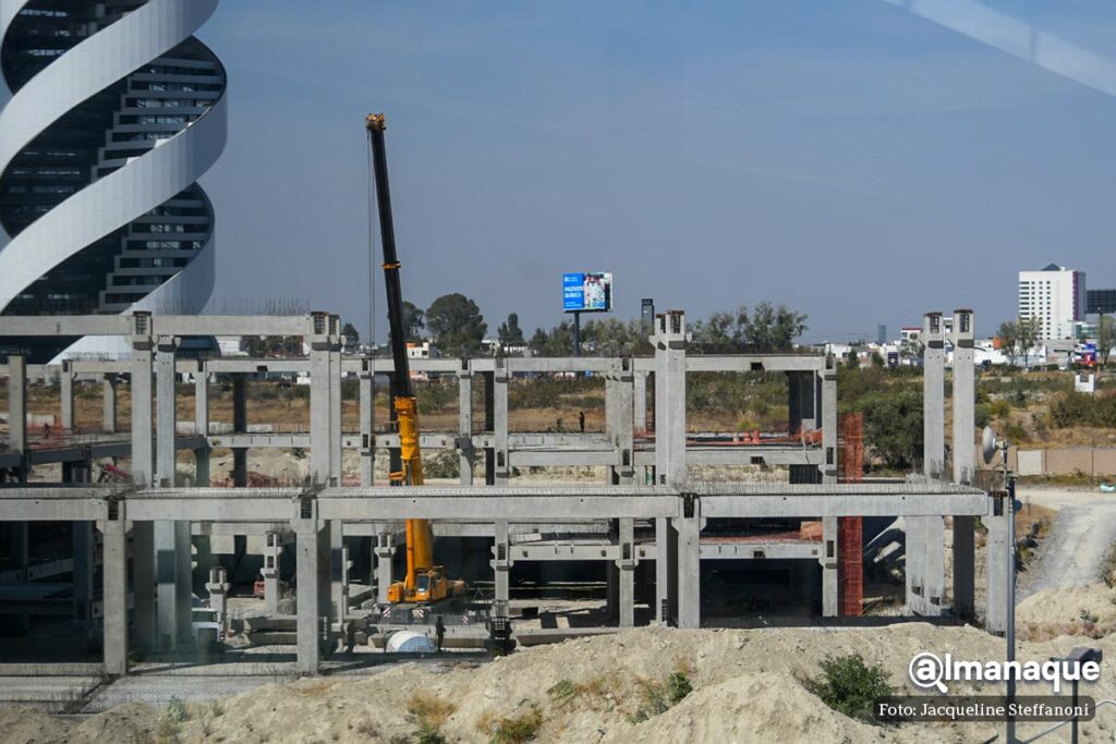 Plaza Downton construccion Puebla 9