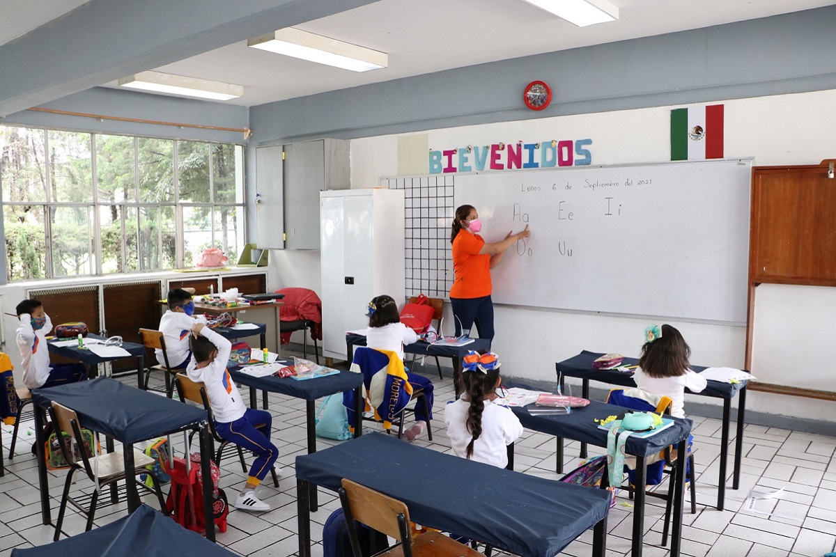 <strong>Concluye horario de invierno en escuelas de educación obligatoria: SEP</strong> 1 clases escuelas puebla