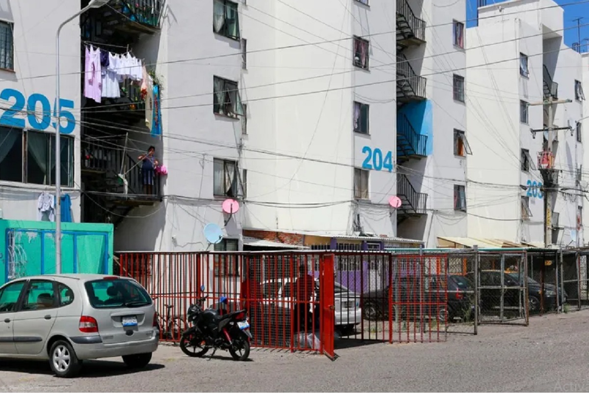 Analizan regularizar jaulas en unidades habitacionales de Puebla 2 jaula de estacionamiento