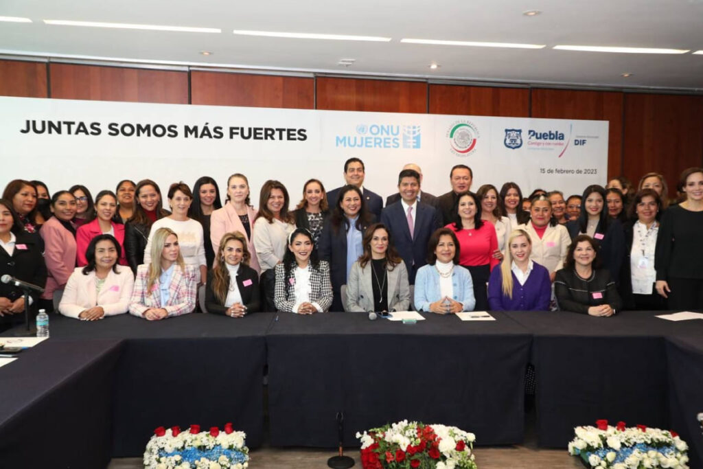 juntas somos mas fuertes 1