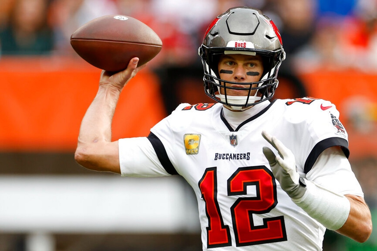 Tom Brady anuncia su retiro "para siempre" de la NFL tras 23 años de trayectoria 4 tom brady