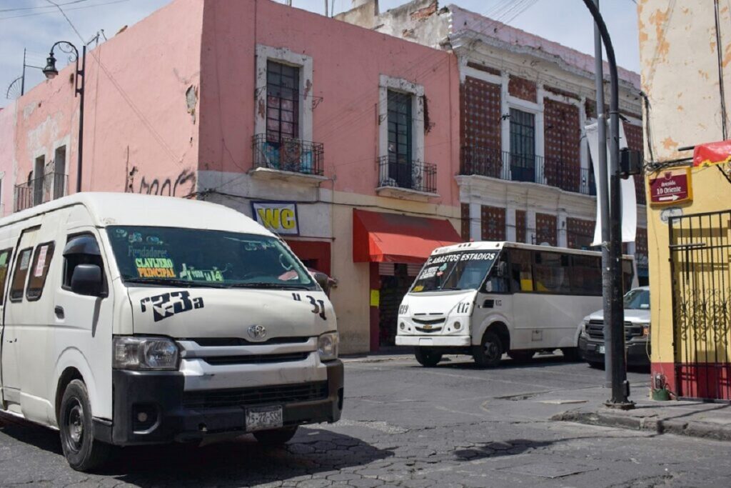 Intervención de la 10, 12 y 14 Oriente-Poniente será paulatina y terminará en agosto 5 transporte pubico 1024x683 1